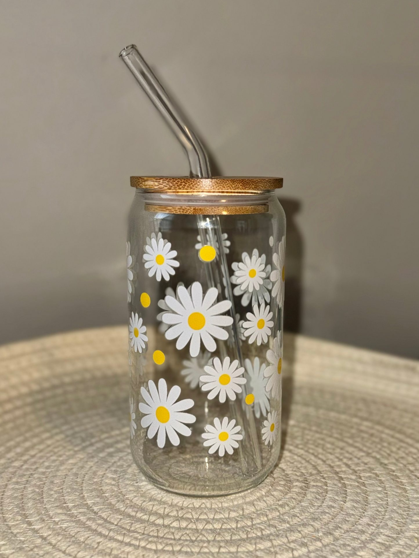Fresh as a Daisy Glass Cup 16 oz